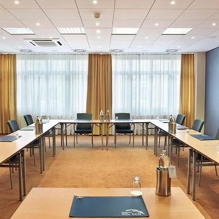 Western Macrander Szálloda 4*