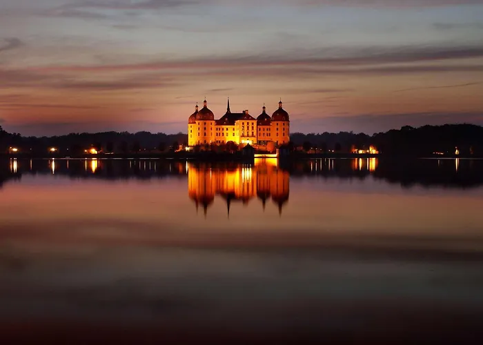 Отель Western Macrander 4*