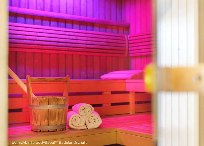 Western Macrander Отель 4*