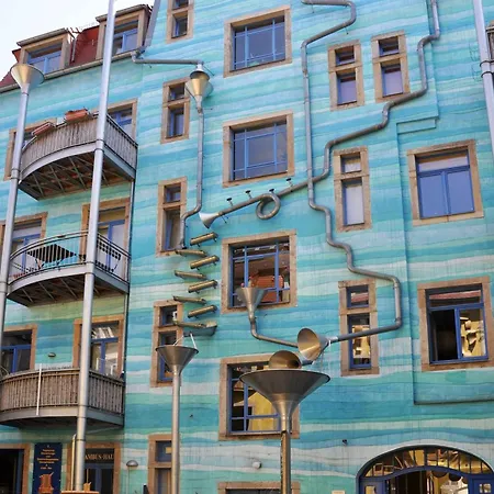 Western Macrander 4*