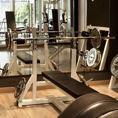 Western Macrander 4* Dresden