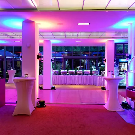 Western Macrander Hotel