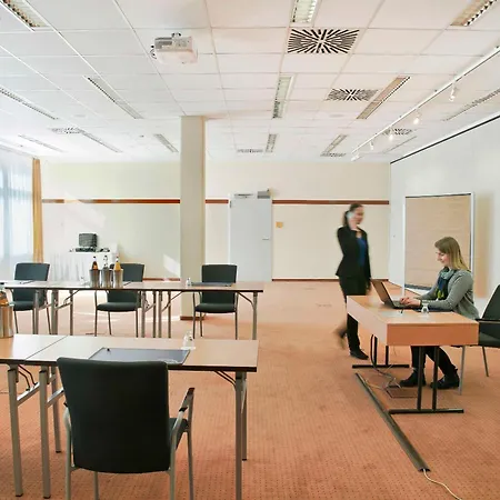 Western Macrander 4*