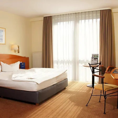 Western Macrander 4*