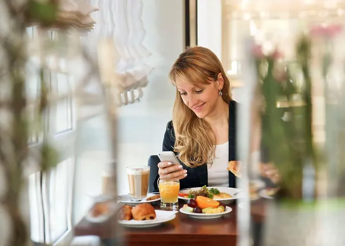 Western Macrander فندق دريسدن