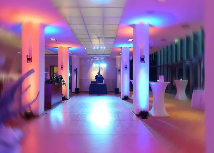 Western Macrander 4*