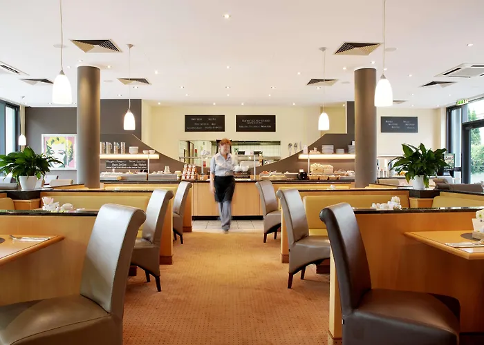 Western Macrander 4* Dresden