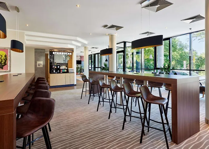 Western Macrander Dresden