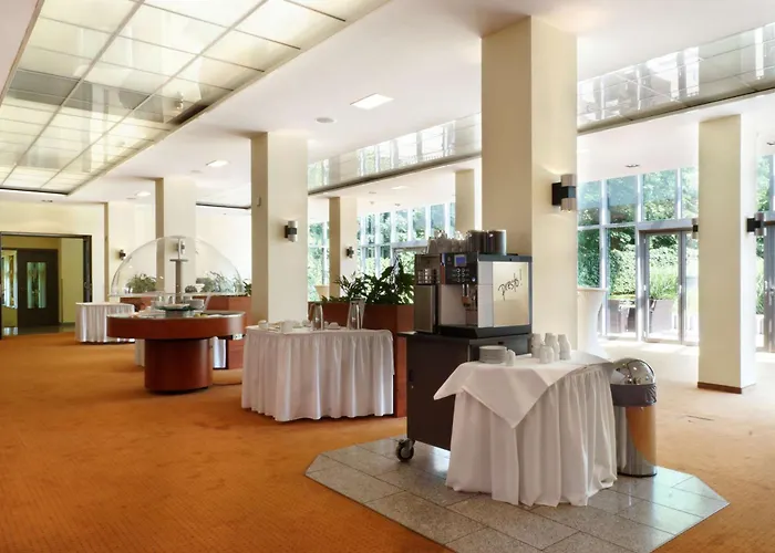 فندق Western Macrander 4*