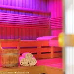 Western Macrander Hotel 4*